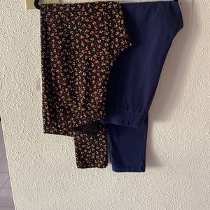 Torrid Leggings x2 Size 2 (18/20)